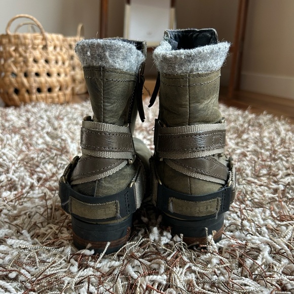 Sorel Lolla Ankle Boots in Green Size 9 - Picture 5 of 8